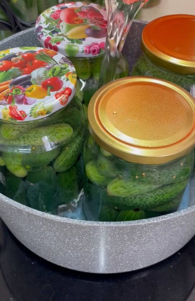 Хрумкі мариновані огірки на зиму: найкращий рецепт